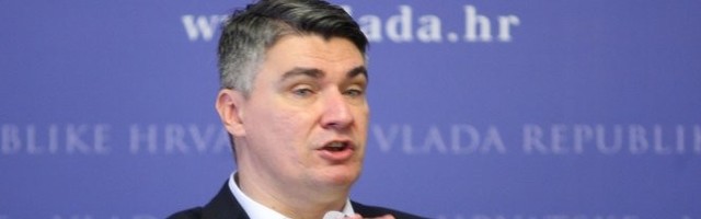 MILANOVIĆU, STIDIŠ LI SE TI IČEG?! PA, ZAR I U JASENOVCU VREĐAŠ SRBE I PRAVIŠ PETPARAČKU PREDSTAVU! Strašno, odavno nešto degutantnije nije urađeno!