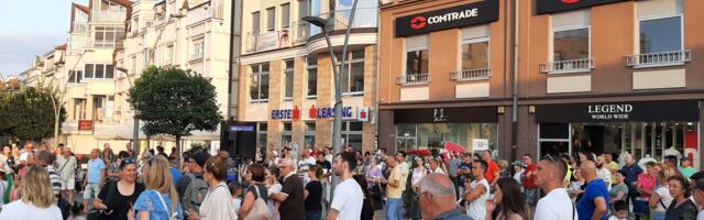 Održan poslednji protest “Čačak protiv nasilja“, najavljeni bager se nije pojavio