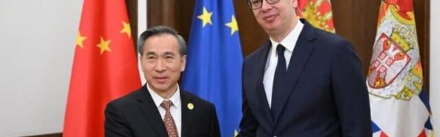 VUČIĆ SA DELEGACIJOM PRIVREDNE KOMORE KINE: Jedan od prioriteta brza i efikasna primena Sporazuma o slobodnoj trgovini