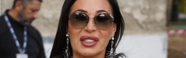 Samo sako vredi 13.000 evra - Ceca na binu izašla u papreno skupim stvarima (FOTO)