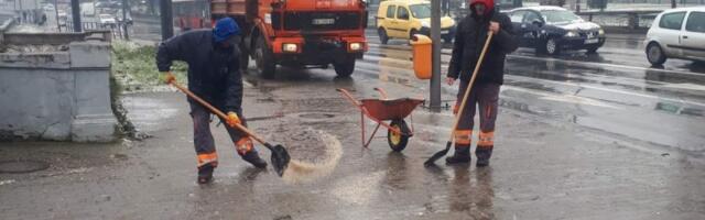 Upozorenje na LEDENU KIŠU, građanima se savetuje maksimalan oprez