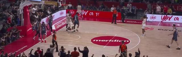 Lojd besan na dominaciju crveno-belih, košarkaš Efesa poludeo zbog poena Monekea!