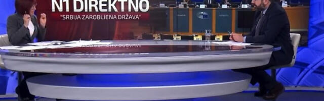 Лазовић и Микетић заратили због Ђиласа, пљуште оптужбе ко је „гребатор“, а ко „шибицар“