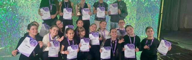 Balerine iz Gračanice osvojile prestižne nagrade na festivalu u Obrenovcu