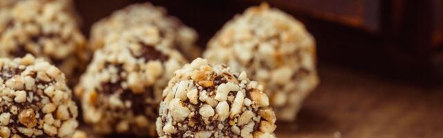 Ove lešnik bombice su toliko dobre da ćete ih praviti stalno: Recept koji ne može da vam ne uspe