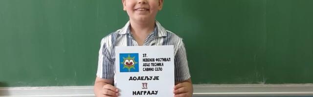 Učeniku Đorđu iz Vranja drugo mesto na Nevenovom festivalu dece pesnika