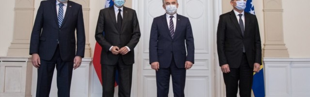 Pahor u Sarajevu: Slovenija donira vakcine BiH