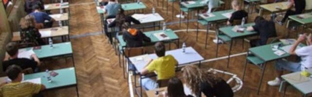 Mali maturanti danas rade test znanja iz izbornog predmeta: Najveće interesovanje za biologiju