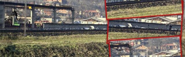 Kombi je pokušao da zaobiđe spuštenu rampu! Oglasili se iz Železnice Srbije nakon nesreće u Rakovici