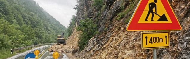 Sitni odroni mogući kod Zaječara: "Putevi Srbije" apeluje da vozači prilagode brzinu kretanja uslovima na putu