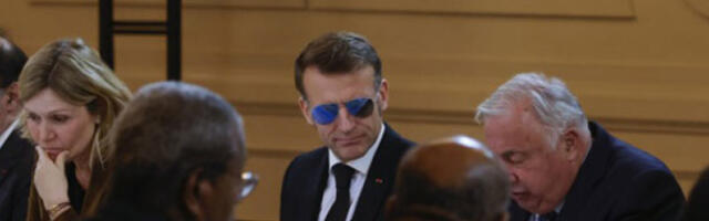 Макрон: Претње царинама су неприхватљиве