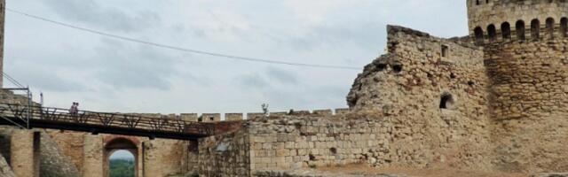 У Србији сутра облачно са сунчаним интервалима, температуре од -5 до 17 степени