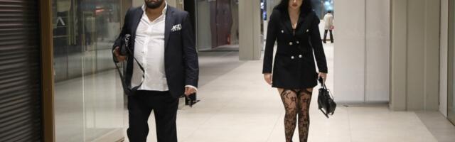 PEVAČ DOBIO OSMO DETE SA OSMOM ŽENOM, A SINA NIJE VIDEO 18 GODINA: Slučajni susret na nastupu u Nemačkoj razneo ga na sitne komade