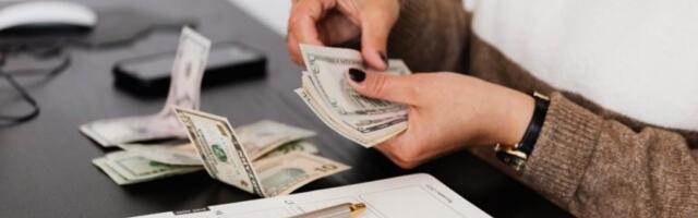 DANAS KREĆE POMOĆ OD DRŽAVE: Penzionerima 20.000 dinara, isplata će trajati nekoliko dana