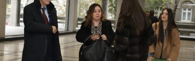 SRAMNO! I MILJANA KECMANOVIĆ SE BRANI DA SU SAVRŠENA PORODICA! Roditelji dečaka ubice ne prestaju da šokiraju i ismevaju porodice žrtava!