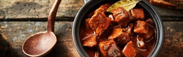 Originalni recept za tradicionalni mađarski gulaš: Jelo kojem je teško odoleti