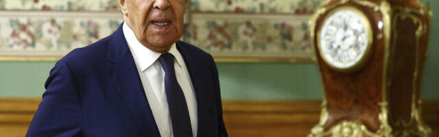 "NISTE NAUČILI LEKCIJU SA NACISTIMA IZ DRUGOG SVETSKOG RATA": Neviđeno razvezivanje jezika Sergeja Lavrova!