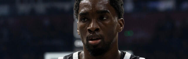 ŠEJK MILTON OTPUTOVAO U AMERIKU NA OPERACIJU!