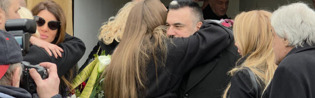Ceca Šarić i Nebojša Bojović došli na sahranu Gogine majke: Ona se slomila kad ih je zagrlila, bolne scene