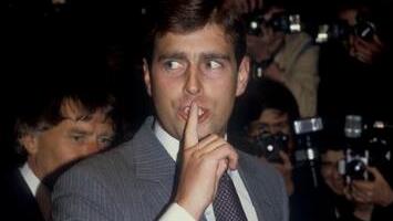 Bio je najlepši princ, a onda je put na Tajland otkrio njegove demonske tajne: Nijedna žena ni devojčica nije bila više bezbedna u njegovom prirustvu