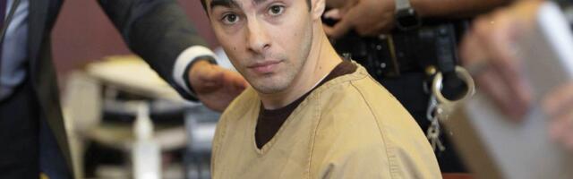 MNOGI AMERIKANCI GA SMATRAJU NARODNIM HEROJEM: Počela KLJUČNA ročišta Luiđiju Manđoneu za ubistvo moćnog direktora u Njujorku! (FOTO/VIDEO)