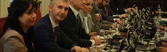 "Opozicija ne sme da se deli u mnogo kolona"