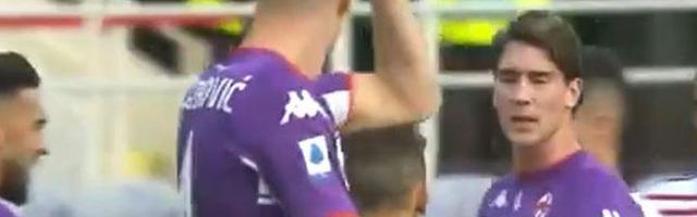 Fiorentina i Vlahović nastavili rat: Kapiten mu "oteo" penal, on ga dao iz slobodnjaka