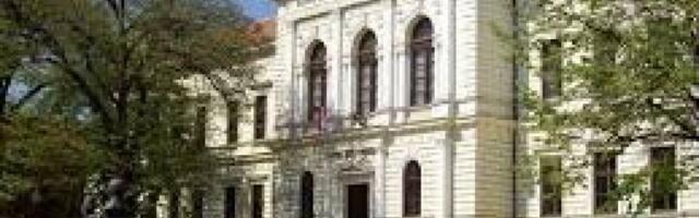 Majka gimnazijalke pretila svima u školi! Tužilaštvo traži pritvor zbog proganjanja