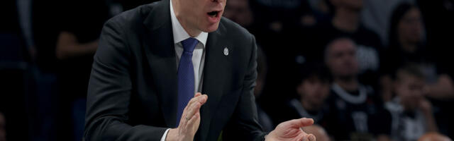 Slavlje u Humskoj: Mirko Ocokoljić postao otac u 52. godini života