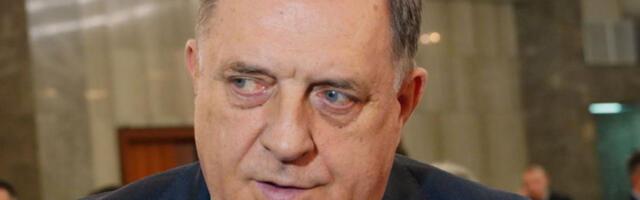 Додик поручио да Република Српска одбија вредности које промовише Томпсон