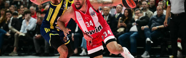 Olimpijakos u finalu, Fener se vraća kući: Grci uništili šampiona Evrope i zakazali borbu za trofej
