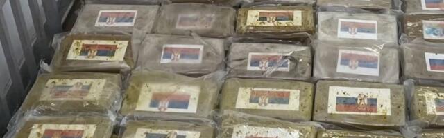 Šta traži srpska zastava na 700 kg kokaina? Italijanski inspektori zatečeni tovarom iz Ekvadora