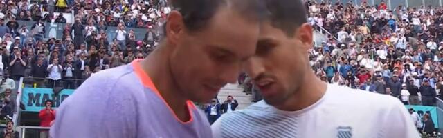 "Daj mi bilo šta tvoje!" Ovakvu scenu na mreži nikad nismo videli u tenisu, a Nadal je ispao veliki šmeker