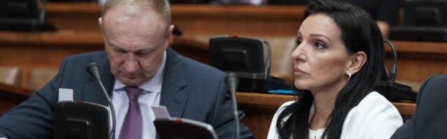 Da li će joj šef oprostiti: Marinika htela da napadne vlast, pa ukanalila Đilasa