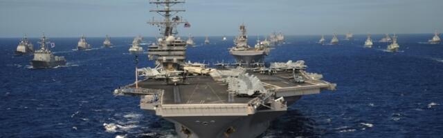 Ispaljena 4 balistička projektila: Iranci tvrde da su gađali američki nosač aviona!