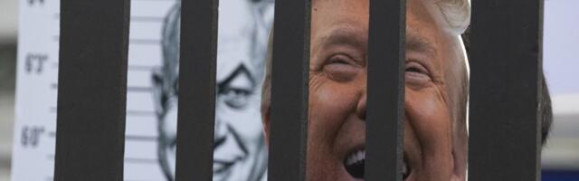 „Iran ima oružje koje je praktičnije od same nuklearne bombe“: Tramp pokušava da izbegne sporazum koji bi razotkrio neuspehe SAD