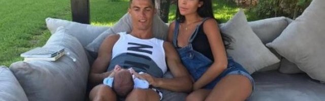 RADI MU O GLAVI! Ronaldo se prepustio rukama prelepe Georgine, a onda ga je dohvatila jako! (Video)