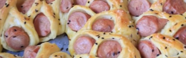 (RECEPT) Mekano pecivo sa viršlama i puterom