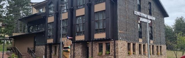 „Nek se vesele nebesa i zemlja nek se raduje“ nova izložba