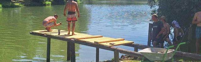 FOTO: Meštani Farkaždina uredili plažu na Tamišu – novi kutak za odmor i druženje