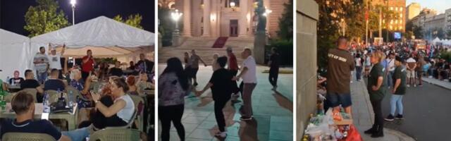 Kolce, šatre i žurke: Ćacilend je sad i zvanično, VAŠAR! (VIDEO)