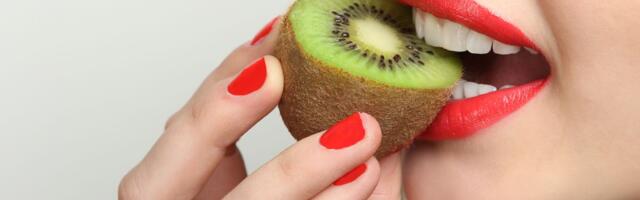 Konzumiranje dva kivija dnevno može poboljšati čvrstinu i elastičnost kože za samo osam nedelja