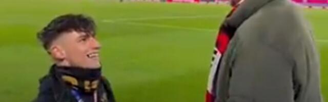 Fudbalski sudija zaprosio dečka pred 50.000 ljudi, pa dobio batine