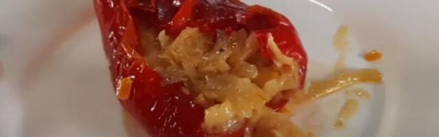 Paprike punjene krompirom, posne i preukusne (VIDEO)