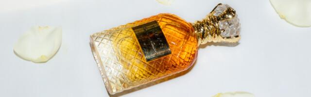 Novi niche parfem koji nas je osvojio: Gâteau à l’ananas – miris koji osvaja kao najfiniji francuski desert