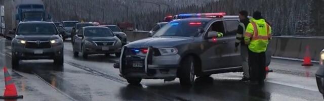 STRAVIČAN LANČANI SUDAR! Slupalo se VIŠE od 70 vozila, POVREĐENO 19 osoba! (VIDEO)