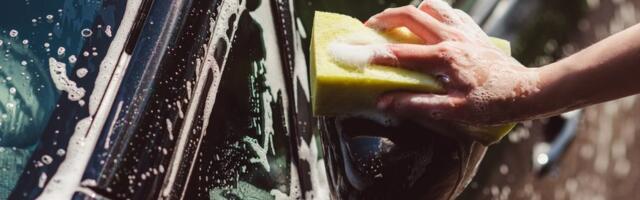 Najčešća greška pri pranju automobila: Evo kako nastaju ogrebotine na laku