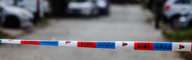 SA MOTORA BACILI MOLOTOVLJEV KOKTEL NA LOKAL U KOTEŽU: Policija traga za počiniocima