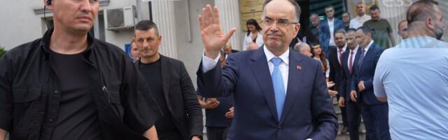 Obezbeđenje predsednika druge države ima pravo da nosi oružje prilikom njegovog boravka u Srbiji