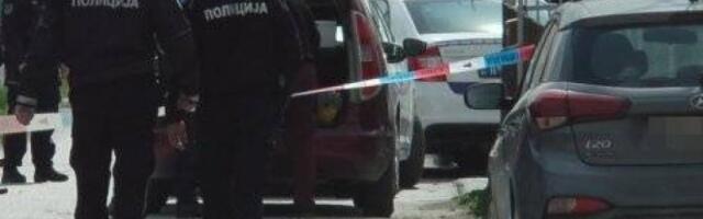 NOŽEM TEŠKO POVREDIO OCA I MAJKU PA NASRNUO NA POLOCIJU! Komšije sa Ledina u čudu, on je miran i povučen dečko?!